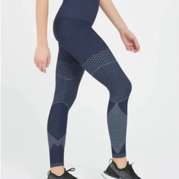 Spanx Look at Me Now Seamless Moto Indigo Sky Leggings M - Picture 2 of 3